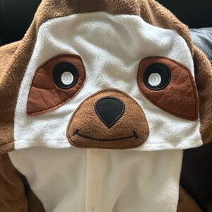 Brown and White Sloth Hooded Onesie Costume Pajamas XL